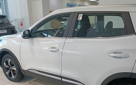 Chery Tiggo 4 I рестайлинг, 2025 год, 2 290 000 рублей, 5 фотография
