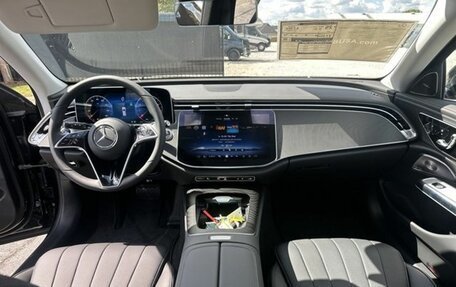 Mercedes-Benz E-Класс, 2025 год, 12 700 000 рублей, 23 фотография