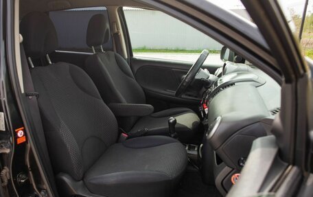 Nissan Note II рестайлинг, 2006 год, 551 000 рублей, 32 фотография