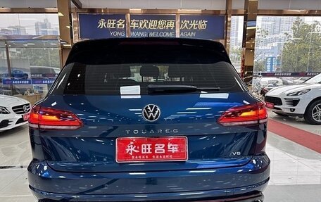 Volkswagen Touareg III, 2022 год, 4 600 000 рублей, 5 фотография