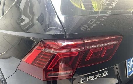 Volkswagen Tiguan II, 2022 год, 2 720 000 рублей, 10 фотография