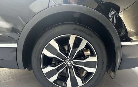 Volkswagen Tiguan II, 2022 год, 2 720 000 рублей, 11 фотография
