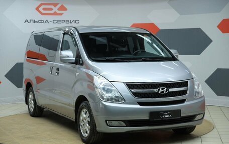 Hyundai Grand Starex Grand Starex I рестайлинг 2, 2011 год, 1 330 000 рублей, 3 фотография