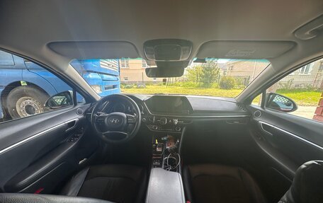 Hyundai Sonata VIII, 2020 год, 2 000 000 рублей, 5 фотография