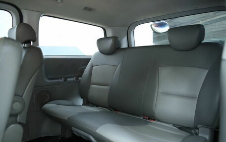 Hyundai Grand Starex Grand Starex I рестайлинг 2, 2011 год, 1 330 000 рублей, 12 фотография