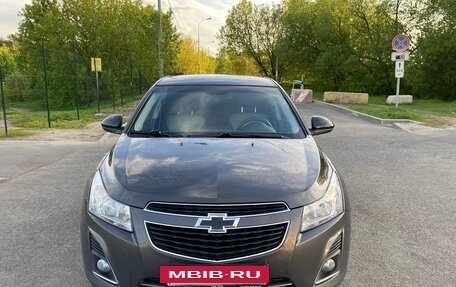 Chevrolet Cruze II, 2012 год, 990 000 рублей, 2 фотография