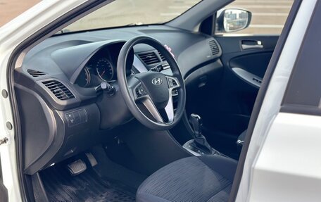 Hyundai Solaris II рестайлинг, 2016 год, 1 300 000 рублей, 15 фотография