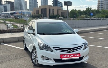 Hyundai Solaris II рестайлинг, 2016 год, 1 300 000 рублей, 12 фотография