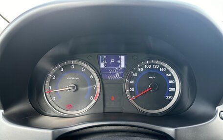 Hyundai Solaris II рестайлинг, 2016 год, 1 300 000 рублей, 20 фотография