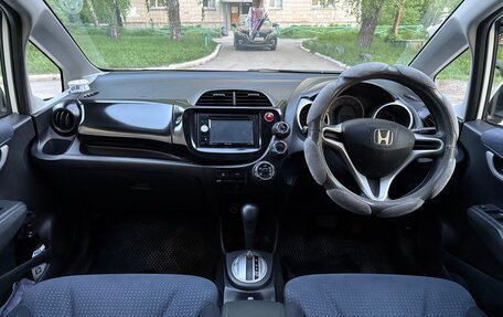 Honda Fit III, 2008 год, 610 000 рублей, 13 фотография