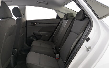 Hyundai Solaris II рестайлинг, 2019 год, 1 495 000 рублей, 10 фотография