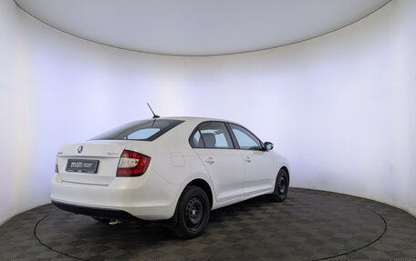 Skoda Rapid I, 2017 год, 895 000 рублей, 5 фотография