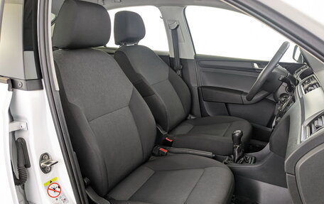 Skoda Rapid I, 2017 год, 895 000 рублей, 23 фотография
