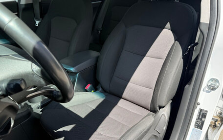 Hyundai Elantra VI рестайлинг, 2019 год, 1 665 000 рублей, 12 фотография
