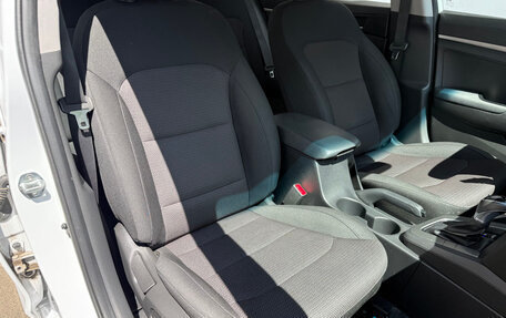 Hyundai Elantra VI рестайлинг, 2019 год, 1 665 000 рублей, 14 фотография