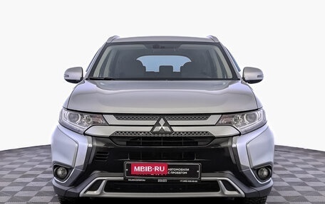 Mitsubishi Outlander III рестайлинг 3, 2020 год, 2 595 000 рублей, 2 фотография