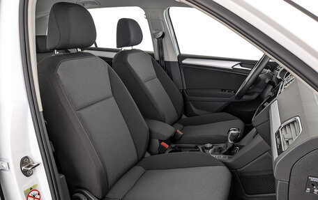 Volkswagen Tiguan II, 2021 год, 3 750 000 рублей, 24 фотография