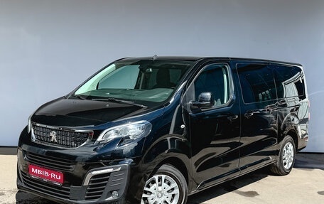 Peugeot Traveller I, 2021 год, 2 695 000 рублей, 1 фотография
