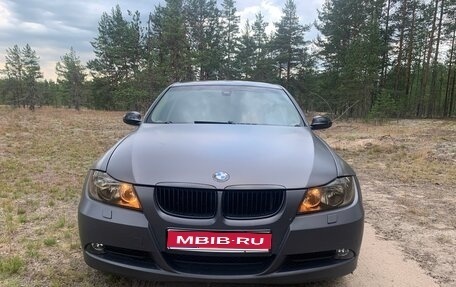 BMW 3 серия, 2007 год, 850 000 рублей, 1 фотография
