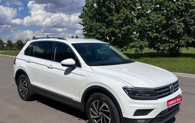 Volkswagen Tiguan II, 2018 год, 2 300 000 рублей, 1 фотография