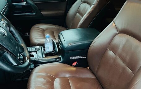 Toyota Land Cruiser 200, 2015 год, 5 860 000 рублей, 16 фотография