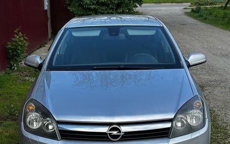 Opel Astra H, 2004 год, 395 000 рублей, 2 фотография