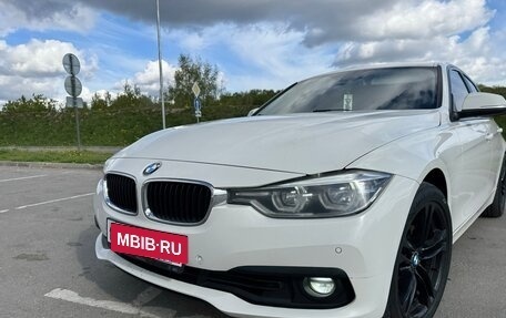 BMW 3 серия, 2015 год, 1 700 000 рублей, 3 фотография
