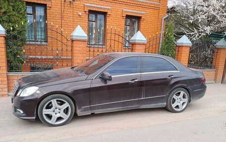 Mercedes-Benz E-Класс, 2011 год, 1 450 000 рублей, 5 фотография