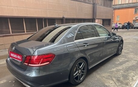 Mercedes-Benz E-Класс, 2013 год, 2 250 000 рублей, 4 фотография
