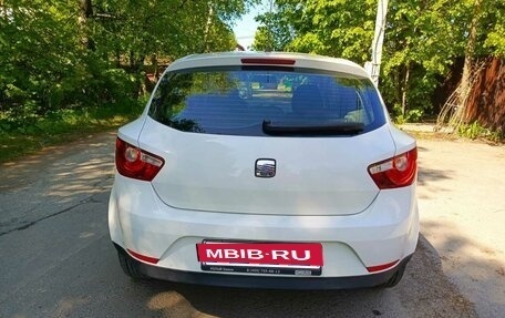 SEAT Ibiza IV рестайлинг 2, 2009 год, 419 000 рублей, 2 фотография