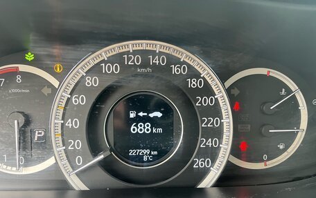 Honda Accord IX рестайлинг, 2013 год, 1 600 000 рублей, 8 фотография