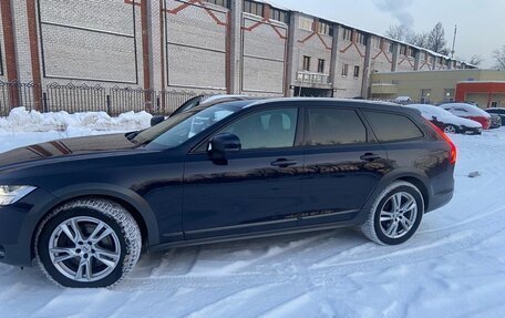 Volvo V90 Cross Country I рестайлинг, 2019 год, 2 700 000 рублей, 3 фотография