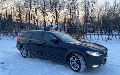 Volvo V90 Cross Country I рестайлинг, 2019 год, 2 700 000 рублей, 4 фотография
