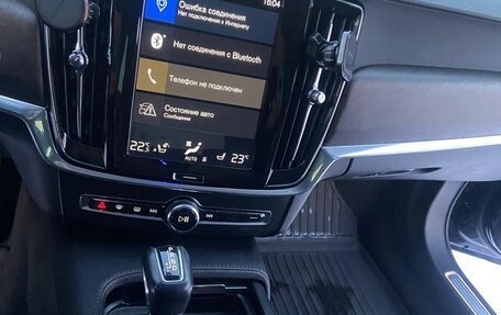 Volvo V90 Cross Country I рестайлинг, 2019 год, 2 700 000 рублей, 12 фотография