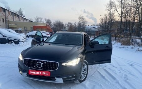Volvo V90 Cross Country I рестайлинг, 2019 год, 2 700 000 рублей, 7 фотография