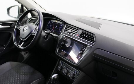 Volkswagen Tiguan II, 2018 год, 2 670 000 рублей, 7 фотография