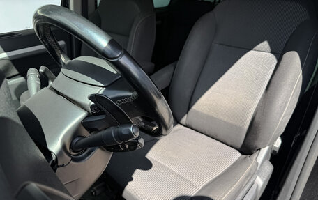 Peugeot Traveller I, 2021 год, 2 695 000 рублей, 19 фотография