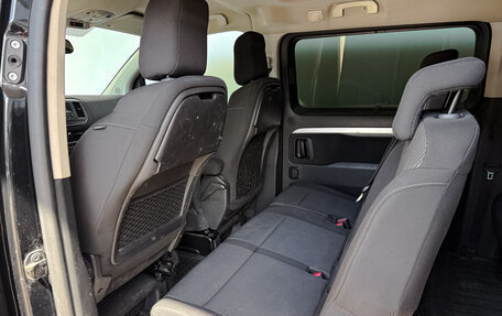 Peugeot Traveller I, 2021 год, 2 695 000 рублей, 17 фотография