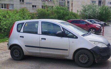 Mitsubishi Colt VI рестайлинг, 2005 год, 350 000 рублей, 2 фотография