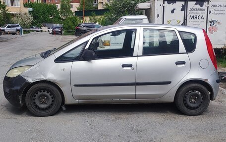 Mitsubishi Colt VI рестайлинг, 2005 год, 350 000 рублей, 4 фотография