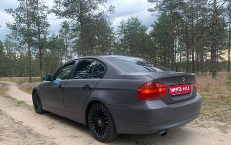 BMW 3 серия, 2007 год, 850 000 рублей, 3 фотография