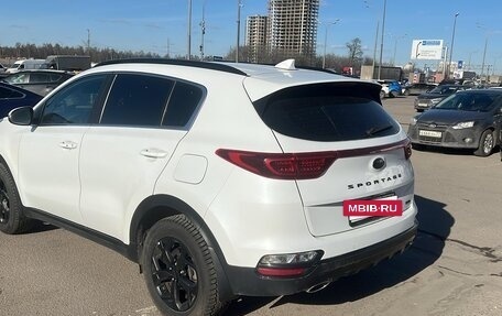 KIA Sportage IV рестайлинг, 2021 год, 2 800 000 рублей, 3 фотография
