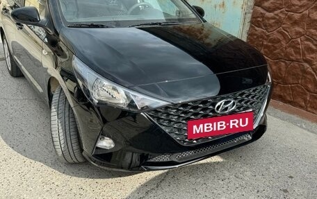 Hyundai Solaris II рестайлинг, 2020 год, 1 800 000 рублей, 3 фотография