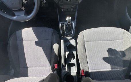 Hyundai Solaris II рестайлинг, 2020 год, 1 800 000 рублей, 12 фотография