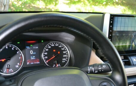 Toyota RAV4, 2022 год, 4 000 000 рублей, 14 фотография