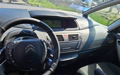 Citroen C4 Picasso II рестайлинг, 2012 год, 850 000 рублей, 10 фотография
