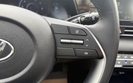 Hyundai Elantra, 2022 год, 1 340 000 рублей, 11 фотография