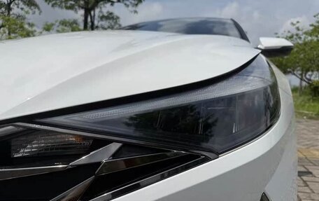 Hyundai Elantra, 2022 год, 1 340 000 рублей, 19 фотография