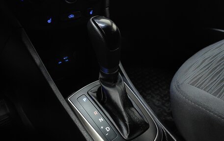 Hyundai Solaris II рестайлинг, 2016 год, 945 000 рублей, 16 фотография