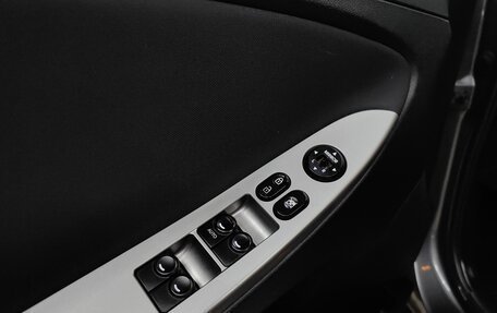 Hyundai Solaris II рестайлинг, 2016 год, 945 000 рублей, 22 фотография